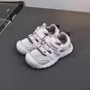 Tallas 23-28 Zapatos Infantiles de Exterior de Malla Hueca Individual, Tenis para Niños Pequeños, Antideslizantes, Resistentes al Desgaste, Transpirables para Niñas 5742