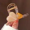 Popular Presilha de Cabelo Colorida em Gel em Formato de Coração Dupla Face para Mulheres, Grampo de Verão, Presilha Versátil para a Parte de Trás da Cabeça, Presilha de Tubarão
