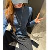 Camiseta Básica de Alto Gama de Nicho para Mujer con Cuello Alto, Camiseta de Manga Larga de Hilo de Alto Rendimiento en el Hombro Derecho, Corte Ajustado y Ropa Interior