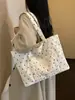 2026 Nova Bolsa Tote de Grande Capacidade para Mulheres para o Trabalho Simples de Bolinhas Bolsa de Ombro Leve Versátil Elegante Estilo Coreano