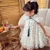 Vestido Cheongsam Melhorado para Meninas 2024 Vestido de Verão Infantil Colete de Renda Mangas Pequenas Voadoras Saia da Moda para Menina