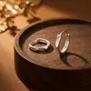 Aretes de Puño de Plata Pura 999 con Forma de Rombo y Múltiples Facetas para Mujer, Pendientes de Lujo Ligero de Gama Alta, Joyería para Oreja de Aro Liso de Plata Pura de Nicho al por Mayor