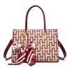 Bolso Transfronterizo Nuevo para Mujer Otoño/Invierno 2026 para Mujeres de Mediana Edad, Bolso de Hombro Sencillo, Elegante Bolso de Mano para Mamá para Dropshipping