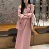 Conjunto de Terno Elegante para o Trabalho, Novo Estilo Primavera e Outono para Mulheres, Roupa Fashion e Juvenil com Toque de Luxo, Blazer e Saia