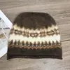 Gorro retro Fair Isle con vuelta para mujer, nuevo estilo otoño/invierno 2026, cálido y acogedor, con un look chic sin esfuerzo y diseño que cubre las orejas