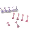 Herramienta para Uñas de Arte Soporte para Uñas de Práctica Acrílico Elevado Hielo Transparente Pieza de Ajedrez con Imán Soporte para Uñas Soporte de Exhibición de Uñas Portátil