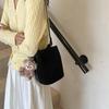 Bolsa Bucket Casual Feminina 2026 Nova Outono/Inverno Design de Nicho Fosca Retro Moda Ombro Transversal