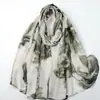 Lenço Longo Shawl de Seda com Estampa de Lótus Carimbado em Ouro, Exportação Direta da Fábrica, Transfronteiriço, com Toque de Algodão e Linho para Mulheres, Lenço de Primavera e Verão