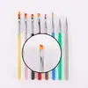 O fabricante fornece pincéis para nail art translúcidos estilo japonês, incluindo pincéis de cabeça redonda para esmalte em gel, pincéis finos (liner) e pincéis angulados para esmalte em gel, oferecendo uma variedade de funções.
