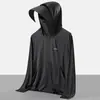 Chaqueta de Verano 2025 Nueva para Mujer con Protección Solar, Resistente a los Rayos UV, Capucha Desmontable, Ligera, Fresca y Transpirable, UPF50+