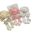 Conjunto de Chapéu e Meias para Bebê Menina, Chapéu Pulôver Fofo com Flores e Pérolas, Chapéu Protetor de Moleira para Recém-nascido