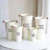 Balde de Flores de Hierro con Mango de Madera Beige Personalizado, Balde de Flores de Pie para el Hogar, Balde de Flores para Cultivo en Agua, Balde de Flores Profundo para Floristería