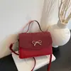 Bolsa de Axila Coreana de Nicho para Mulheres 2026 Nova Bolsa de Mão da Moda Tendência Bolsa Quadrada Pequena Design Único Elegante Bolsa Transversal