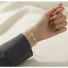 Elegante Pulseira Floral para Mulheres, Design de Nicho Versátil, Pulseira de Flor com Contas Redondas Fresca e Fashion, Atacado