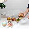 Caja Transparente de Acrílico de una Sola Capa para Exhibición de Pasteles y Postres, Tapa Abatible, Sin Sello, a Prueba de Polvo, Caja para Pan Hecha por Fabricantes de Huizhou