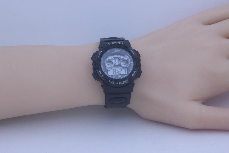 888F-021.jpg