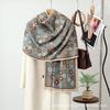 Cachecol Jacquard Floral Dupla Face Estilo Japonês e Coreano Imitação de Caxemira, Xale Quente Versátil Feminino Doce e Fashionável para Outono e Inverno