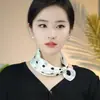 Bufanda de Satén de Seda de Hielo Perla con Hebilla Magnética Primavera/Verano 2026 para Mujer, Bufanda Larga Versátil Protectora de Cuello para Viajes y Fotografía, Bufanda con Hebilla Magnética