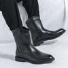 Botas de cano médio estilo britânico retrô, sapatos masculinos, outono e inverno, novas botas masculinas de couro estilo cowboy ocidental, bico fino e longo
