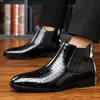 Botines Chelsea transfronterizos de talla grande para hombre, con diseño de malla, adecuados para uso business casual y formal, con punta cuadrada, diseño sin cordones y bota alta de cuero estilo británico