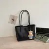 Bolsa Grande de Uso Diário Simples para Mulheres 2026 Nova Bolsa Tote de Verão para Estudantes Universitários Bolsa de Ombro Versátil