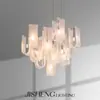 Lámpara de araña de diseño creativo de alta gama para restaurante, lámpara larga de estilo retro color crema de lujo francés, lámpara para isla de bar