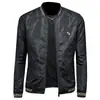 Moda Masculina Tendencia Europea Nueva Primavera y Otoño Patrón Oscuro Corte Delgado Cuello de Béisbol Chaqueta Casual