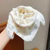 Pañuelo Triangular para Cabeza de Niña Bufanda de Cuello para Niña 2025 Nuevo Estilo Bufanda Cálida a Prueba de Viento para Bebé Pañuelo de Seda