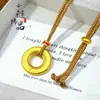 Venta al por mayor de colgantes de hebilla de seguridad con carácter "Fu" estilo antiguo bañados en oro de alta calidad en estilo chino nuevo de tiendas de oro