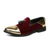 Sapatos Casuais de Couro Estilo Britânico Transfronteiriço 2024 Bico Fino Brogue Borla Slip-On Sapatos da Moda para Homens de Boate