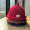 Versión Coreana del Sombrero de Pescador de Color Sólido Versátil con Letras Dongdaemun New Ins, Cálido, Cortavientos, Adelgazante