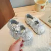 Zapatos de Piel 2026 Primavera Nuevas Llegadas Zapatos Individuales para Niños Suela Suave Zapatos para Niña Pegatina Mágica Zapatos para Niños Zapatos de Princesa Niñas Otoño