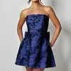 Yj24112 Verão 2026 Novo Estilo Fashion e Sexy Jacquard Tubinho com Laço Vestido Mini para Mulheres