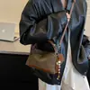 Bolsa Feminina de Axila 2026 Nova Tendência Nicho Estampa de Leopardo Camurça para o Trabalho Ombro Transversal