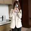 Blazer blanco para mujer 2026 principios de primavera y otoño nuevo casual de alta gama chic estilo callejero doble botonadura chaqueta pequeña