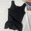 Camiseta base de cor sólida anti-exposição, regata canelada para mulheres, estilo novo para primavera e verão, cobre gordura das axilas, top de alta qualidade