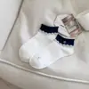 Meias de Primavera e Verão em Azul Claro com Botões Decorativos de Ursinho de Desenho Animado, Meias Cano Baixo de Algodão Sem Costura Estilo Coreano para Mulheres