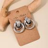 1 Par de Aretes de Diseño Metálico Moderno Europeo y Americano con Forma Regular de Anillo para Mujer, Sencillos y de Alta Gama