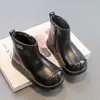 Botas de Cuero para Niñas 2025 Invierno Nuevo Estilo Retro Forradas de Lana Cálidas Botas Martin Modernas Versátiles Botas de Moda Casual para Niñas