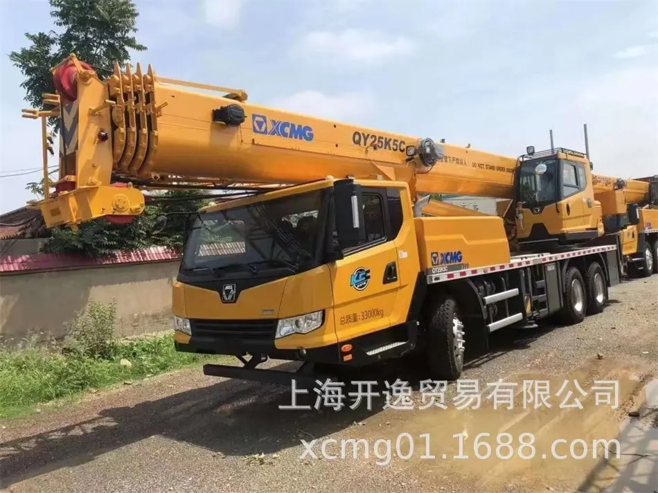 25ton crane (3)