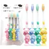 Pacote com 4 Escova de Dentes Infantil Cabelo Macio Ursinho Cabelo Fino Escova de Dentes de Bebê Capa Individual para Escova de Dentes Portátil para Viagem
