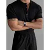 Camiseta Masculina Trançada Twist com Gola Henry Estilo Old Money, Verão Estilo Elegante para o Trabalho, Malha de Manga Curta Slim Fit com Punhos