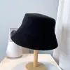 Lana de Australia lana otoño e invierno sombrero de pescador de ala ligera para mujer sombrero de punto de color liso sombrero de cubo grueso cálido todo partido para mujer