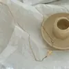 Pingente Cruz Exquisito para o Trabalho, Corrente de Clavícula em Aço Titânio Microincrustado Não Brilhante, Luxo Leve Elegante, Design Minimalista de Nicho