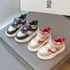 Zapatillas infantiles colección primavera 2025: zapatos casuales para niñas, tenis de corte bajo para niños, y zapatos deportivos para bebés/niños pequeños