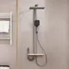 Cabezal de ducha presurizado de aluminio espacial gris pistola de cuatro funciones, pantalla digital de agua caliente y fría, luz ambiental, para baño del hogar, venta al por mayor de fábrica