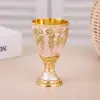 Nuevo regalo de artesanía metálica estilo europeo para el hogar y la oficina juego de té para el hogar Taza creativa retro copa de vino blanco con asa taza fabricante