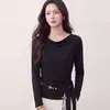 Camiseta europea de alta gama, exquisita, suave y delicada, de hombros descubiertos, nueva moda 2026, top elegante con cordones para ceñir la cintura