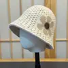 Chapéu de tricô floral estilo coreano para mulheres, aba larga, afina o rosto, nova coleção de outono, chapéu de pescador quentinho, chapéu bucket moderno e versátil