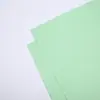 Papel de estraza grueso papel rígido papel de color sólido 157 gramos de ramo de flores papel kraft material de floristería